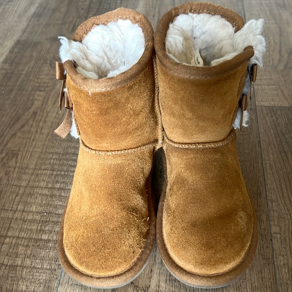 ✨KOOLABURRA BY UGG BOOTS FOR GIRLS✨ - Picture 2 of 11